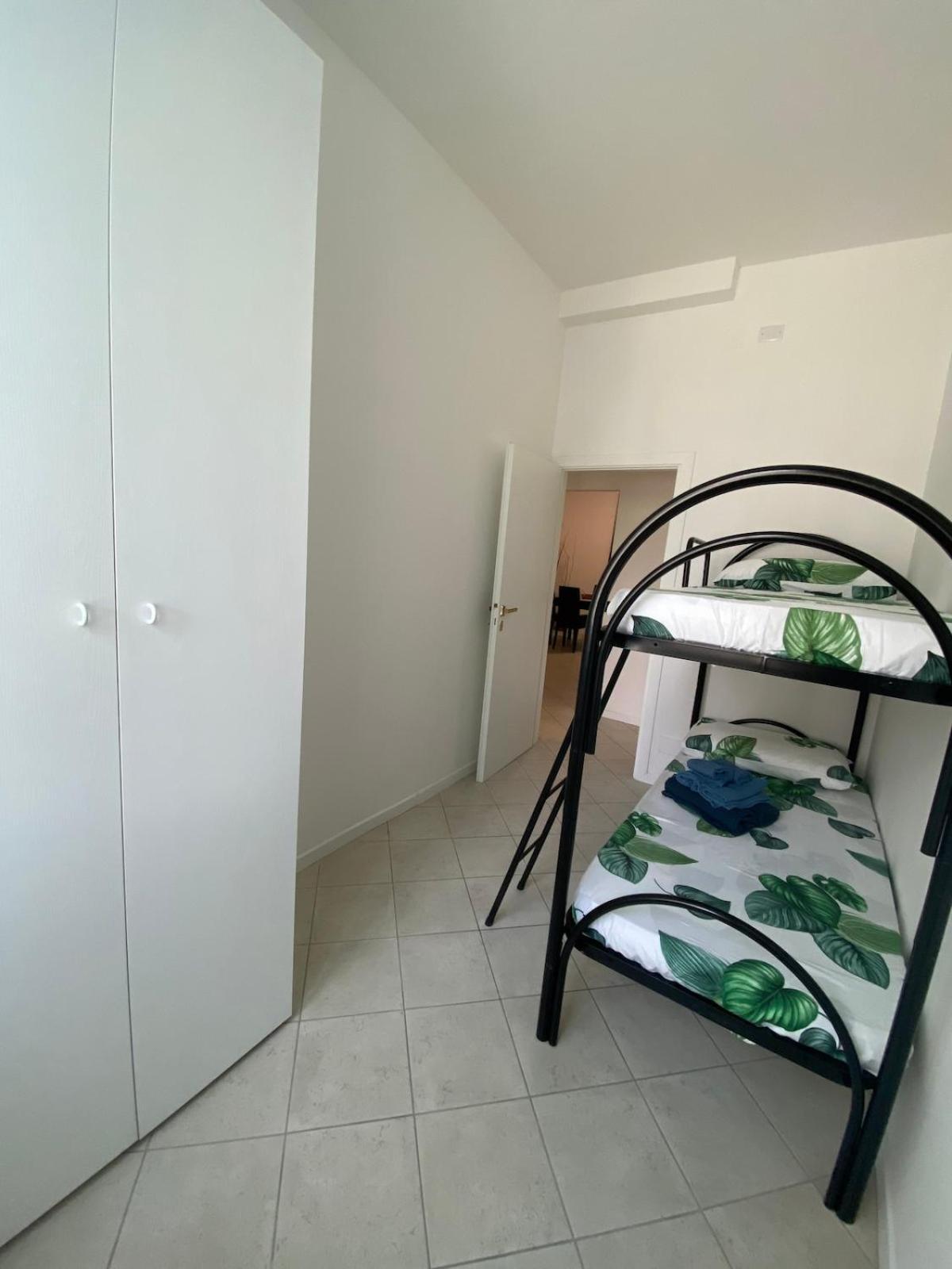 Ampio Appartamento In Posizione Strategica Rimini Buitenkant foto