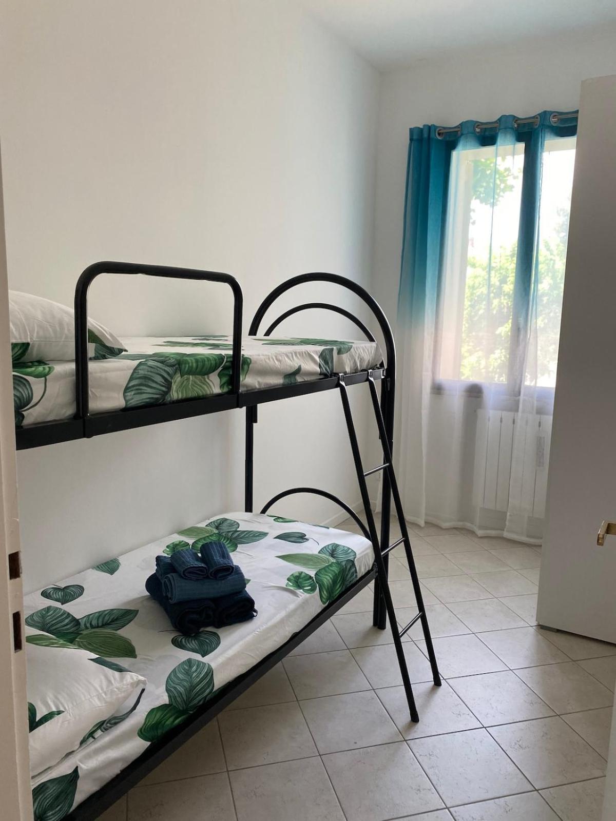 Ampio Appartamento In Posizione Strategica Rimini Buitenkant foto